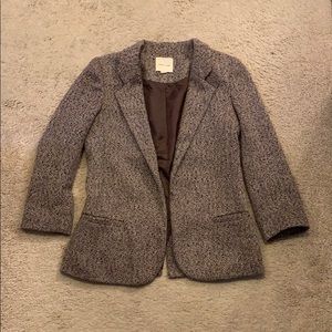 Brown blazer with pockets